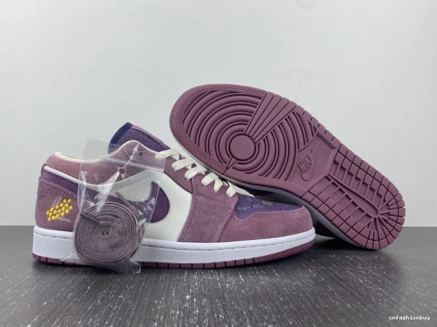 1 DR8057-500 Air Jordan (W) Unity Low 0824